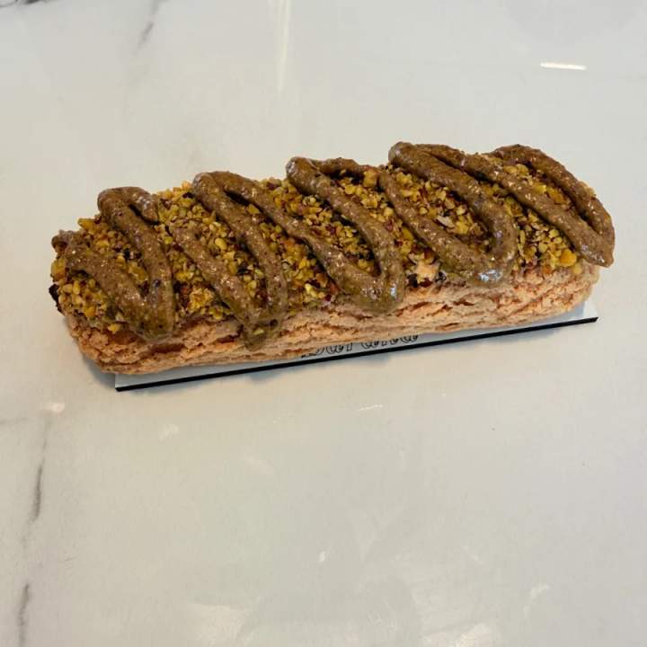 Éclair pistache