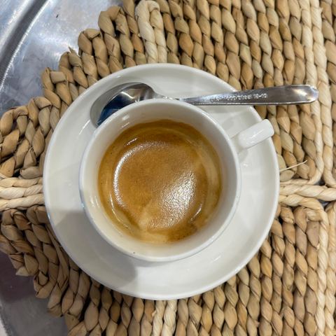 Expresso (Caps)