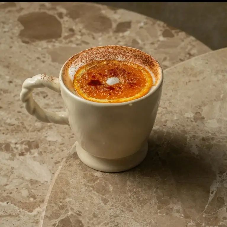 Orange latté